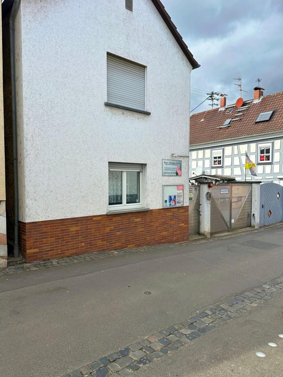 Property building, Street view