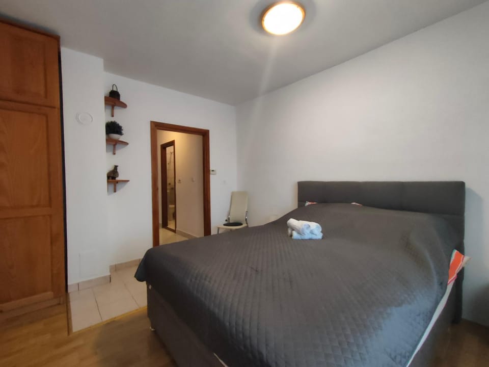 Bed, Bedroom, wardrobe