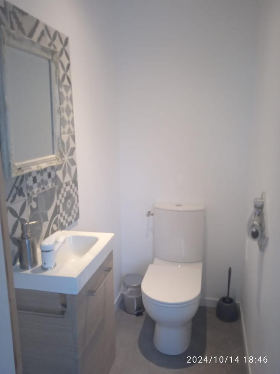 Toilet