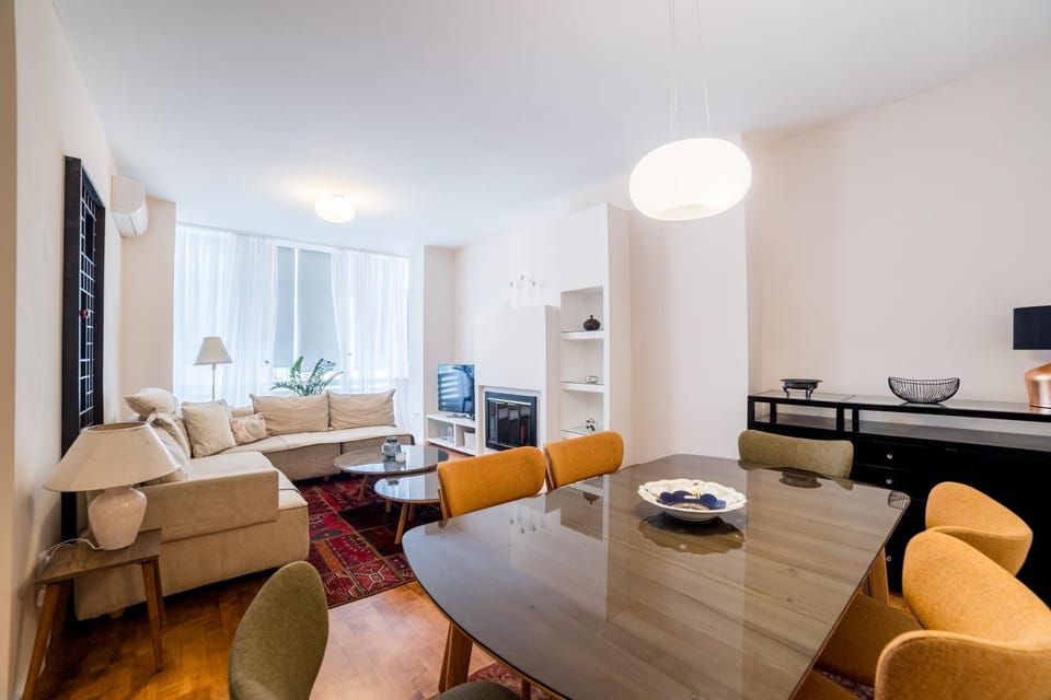 Dining area, Dinner