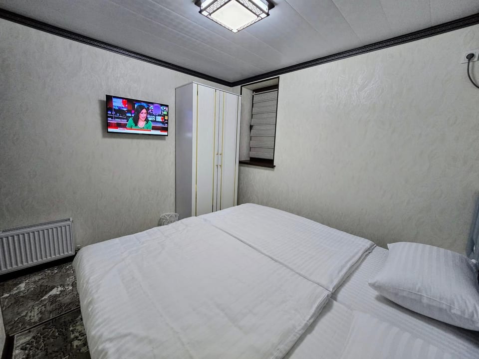 TV and multimedia, Photo of the whole room
