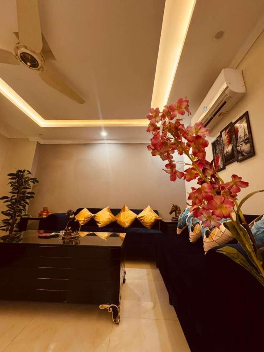 Cozy Nook Apartments Apartment in Lahore