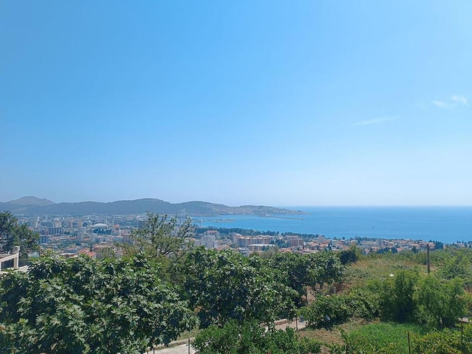 4-Person Seaview Apartment Apartment in Montenegro