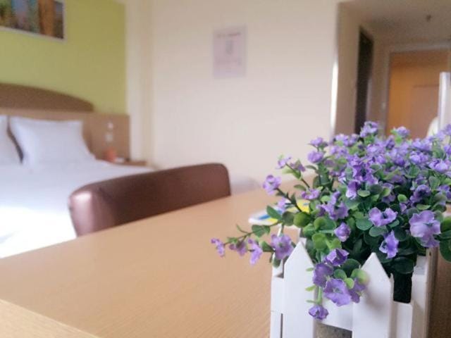 7Days Inn Zhengzhou Renmin Road Subway Station Da Shanghai City Hotel in China