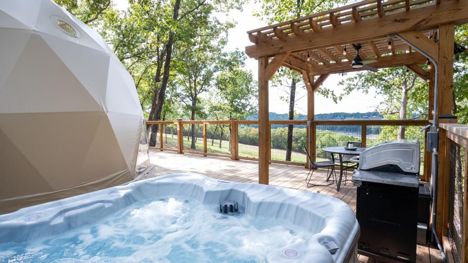 Day, Hot Tub, View (from property/room), Balcony/Terrace