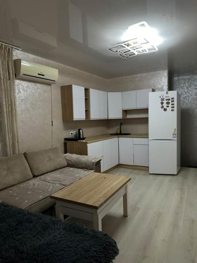 Kitchen or kitchenette, Living room, Seating area