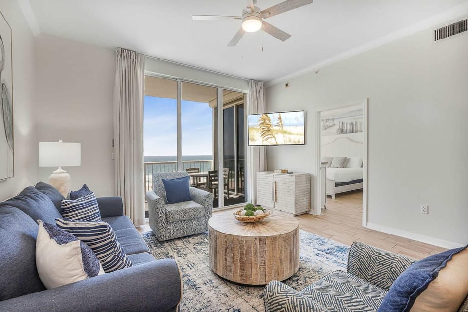 Spanish Key 504 next to Flora-Bama Sleeps 8 House in Ono Island