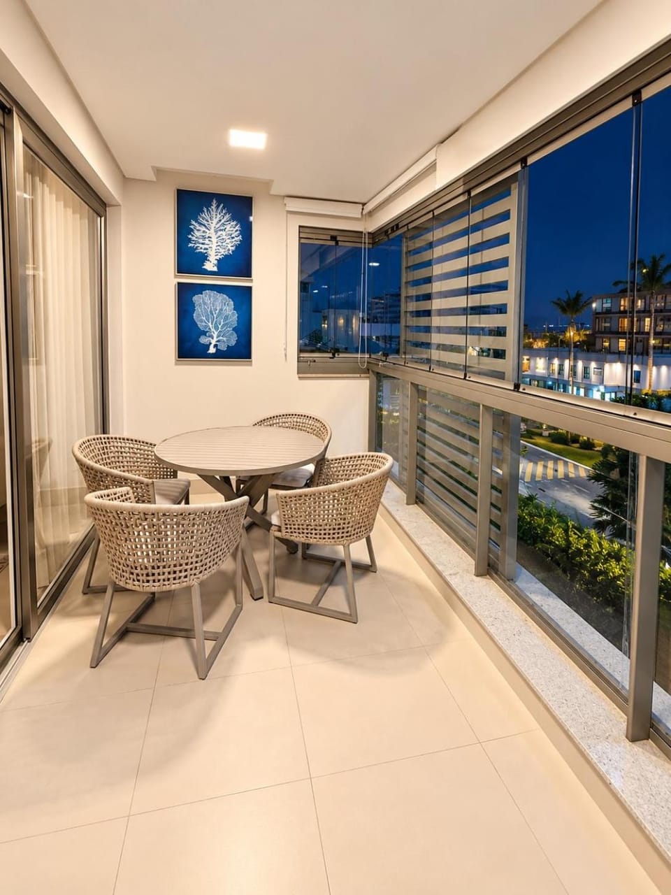 Apê Brisa · Apê Brisa do Mar| Jurerê| 3 suítes com vista Apartment in Florianopolis