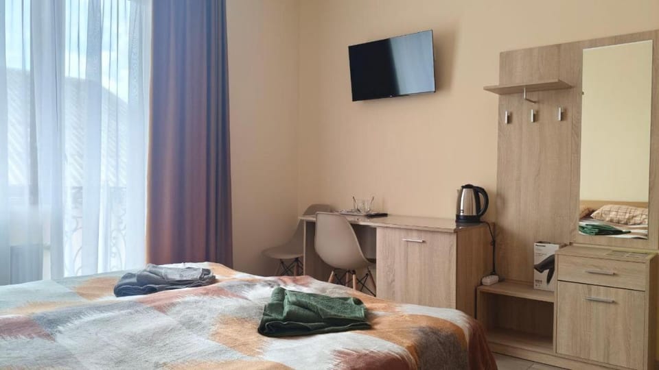 TV and multimedia, Photo of the whole room
