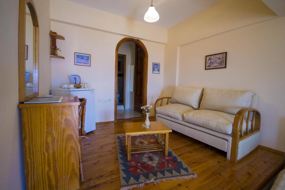 Kalkan Kleo Pension Guesthouse Bed and Breakfast in Kalkan Belediyesi