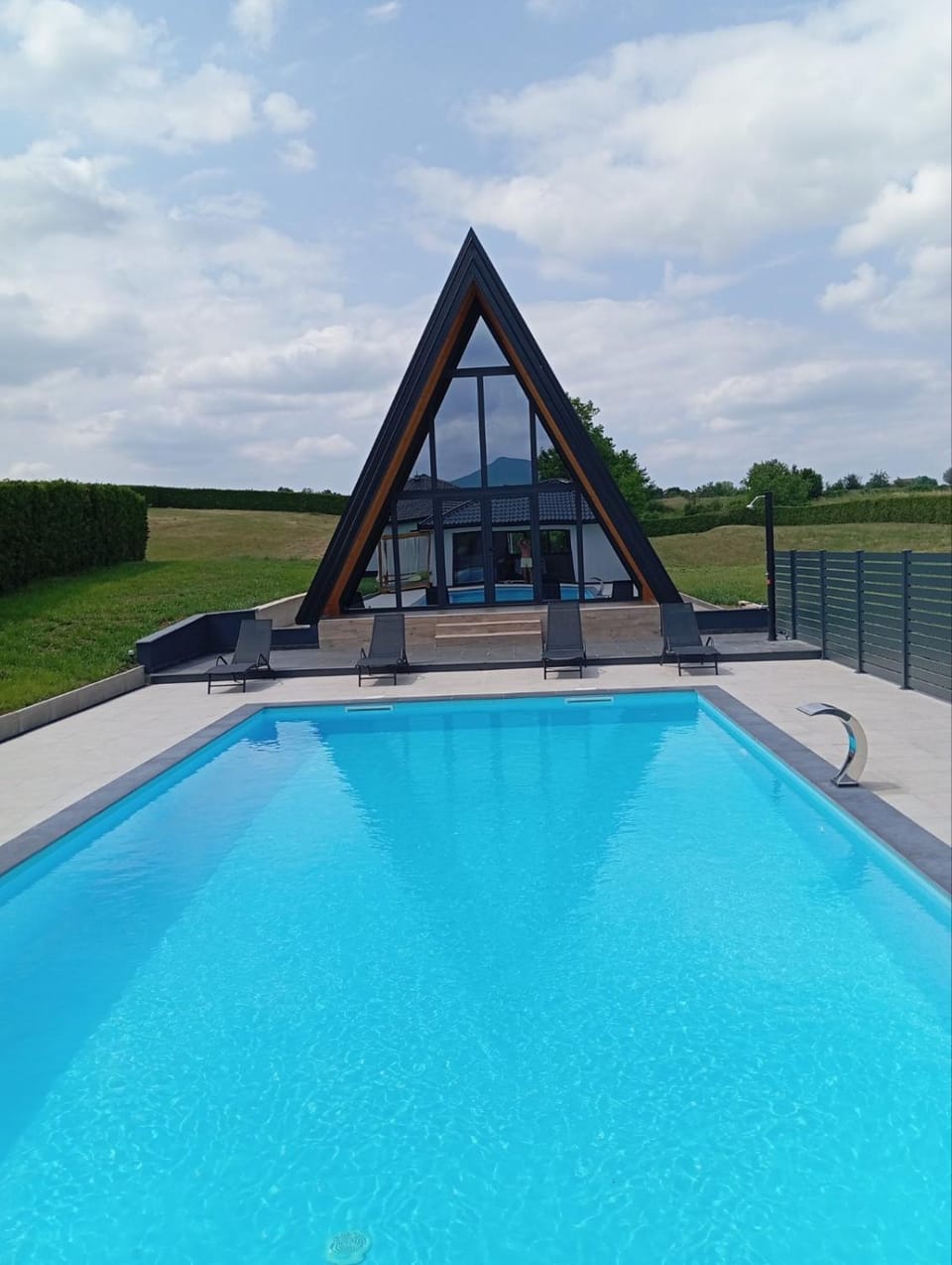 Property building, Swimming pool