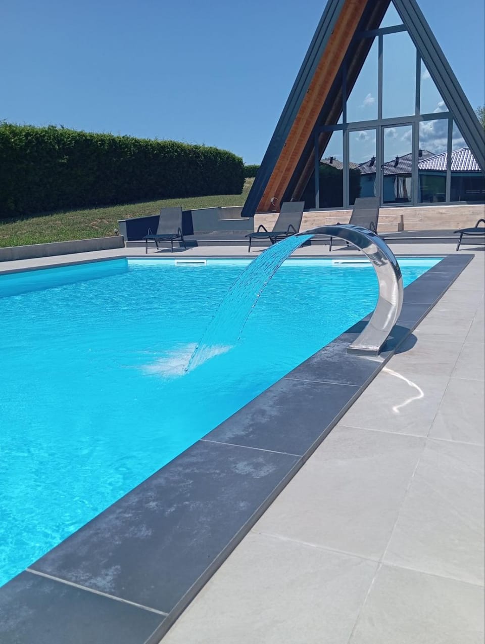 Day, Pool view, Swimming pool, sunbed