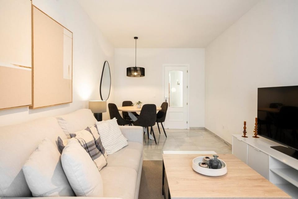 Gran y moderno apartamento en el centro de Málaga Apartment in Malaga