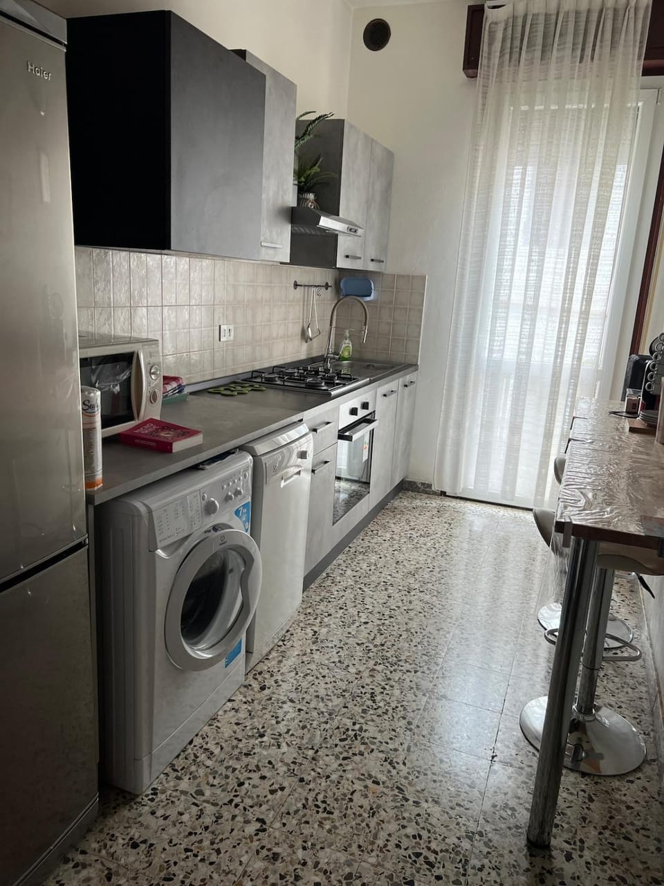dishwasher, oven, stove, washing machine