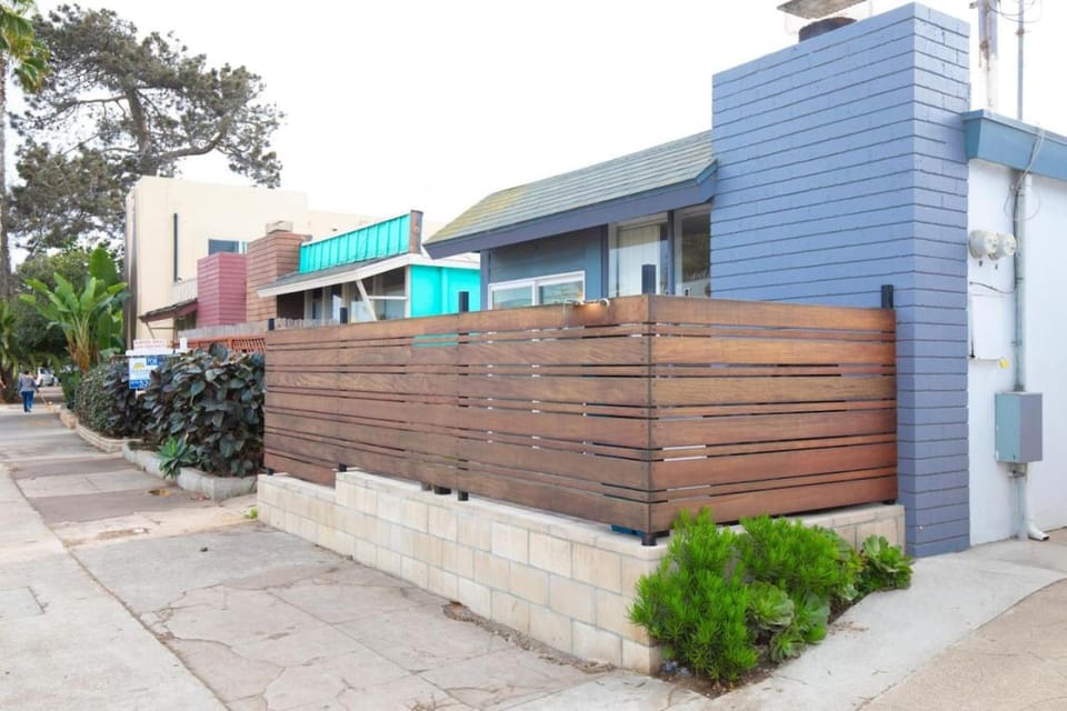 Ocean Beach Bungalow Separate Entry House in Ocean Beach