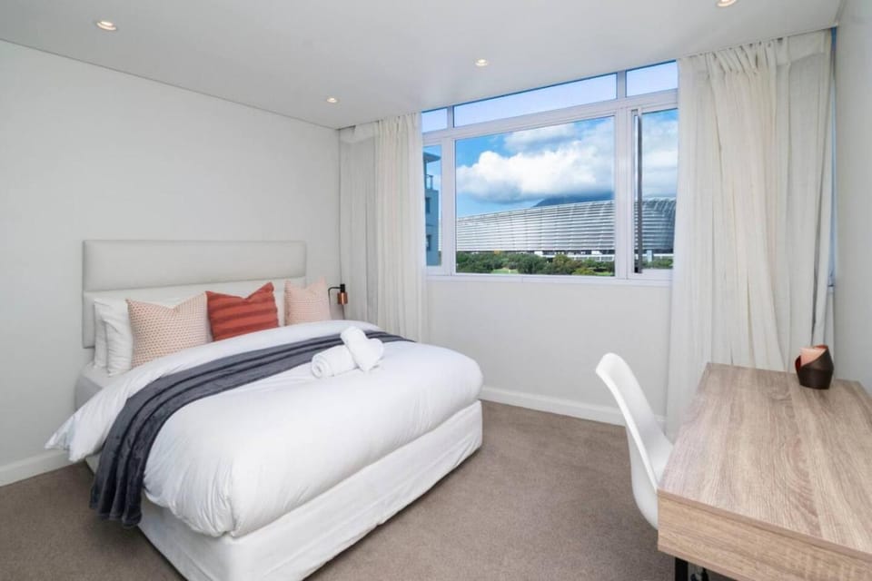 King & Queen Bed Sea View Promenade Fast Wifi Apartment in Cape Town