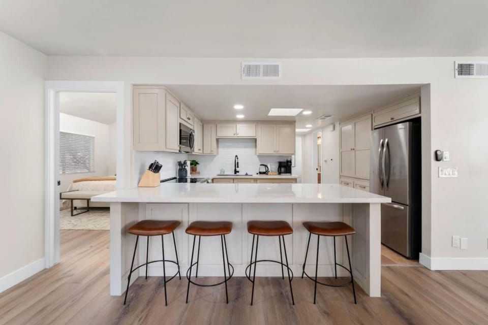 Perfect home in Sedona With HotTub House in Village of Oak Creek