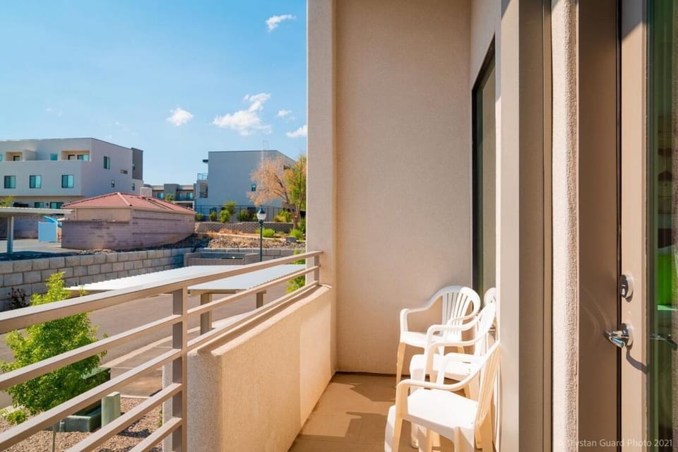 Abbys Retreat At The Lofts of Green Valley House in St George