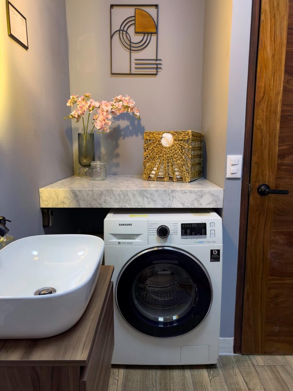 Mexico City Hipster Downtown Hideaway and Exclusive Amenities Apartment in Mexico City