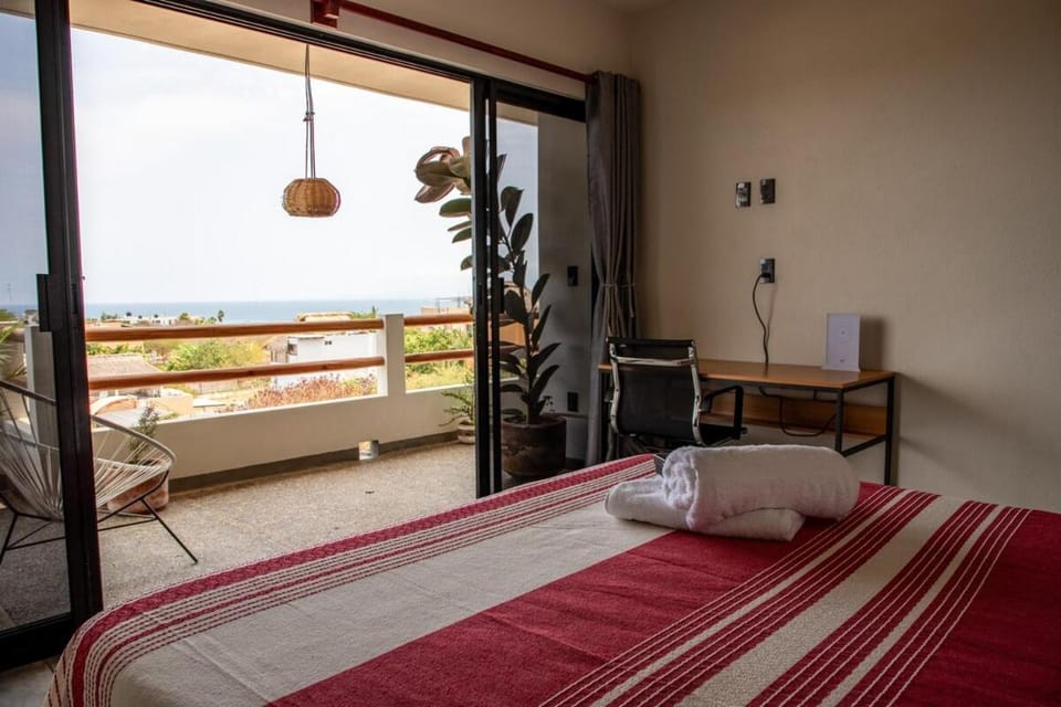 Penthouse Ocean view- 2Rooms & private pool Apartment in Brisas de Zicatela