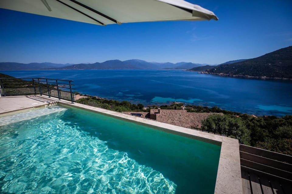 Mountain view, Sea view, Swimming pool