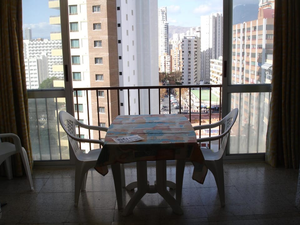 Balcony/Terrace, Dining area, City view