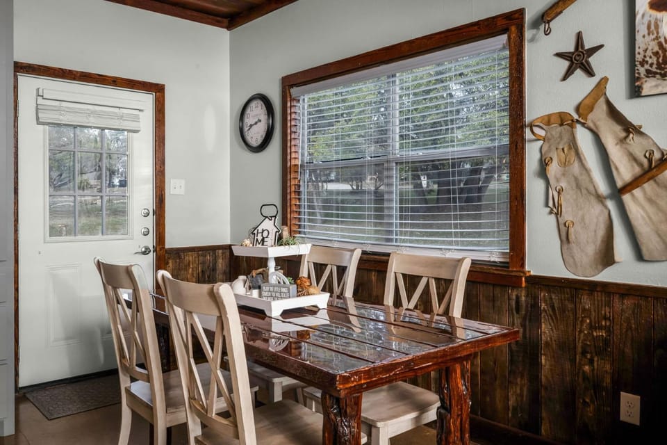 River Access Pet Friendly Fishing Sleeps 4 House in Kyle