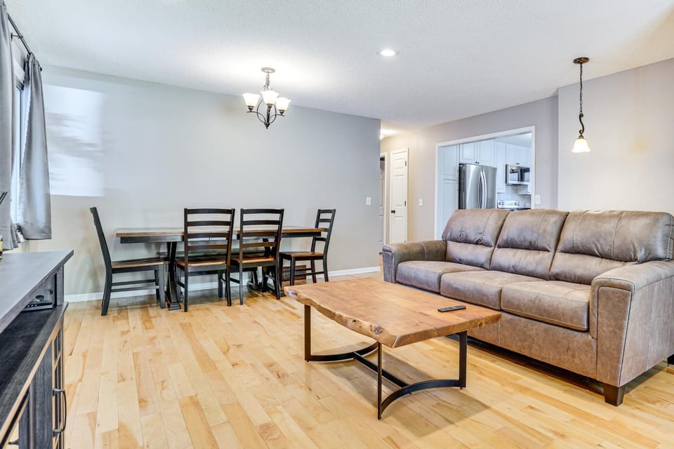 8 Mi to Central Minneapolis: Modern Home w/ Yard House in Richfield