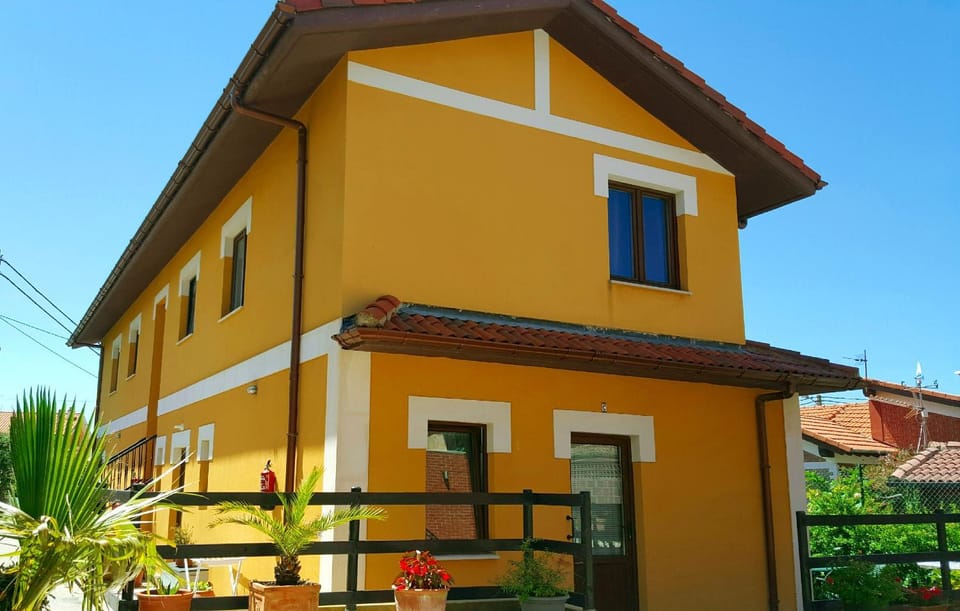 Property building, Day