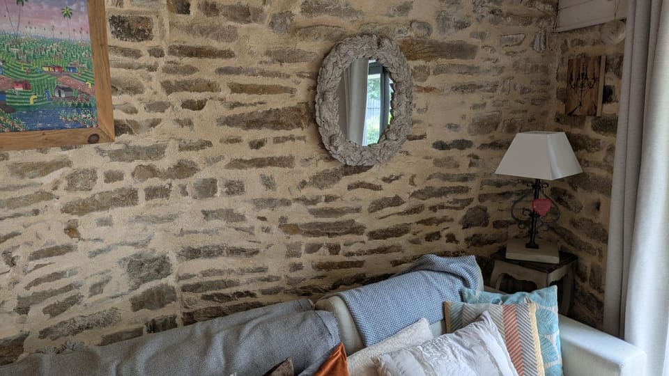 Ti Laouenek House in Séné
