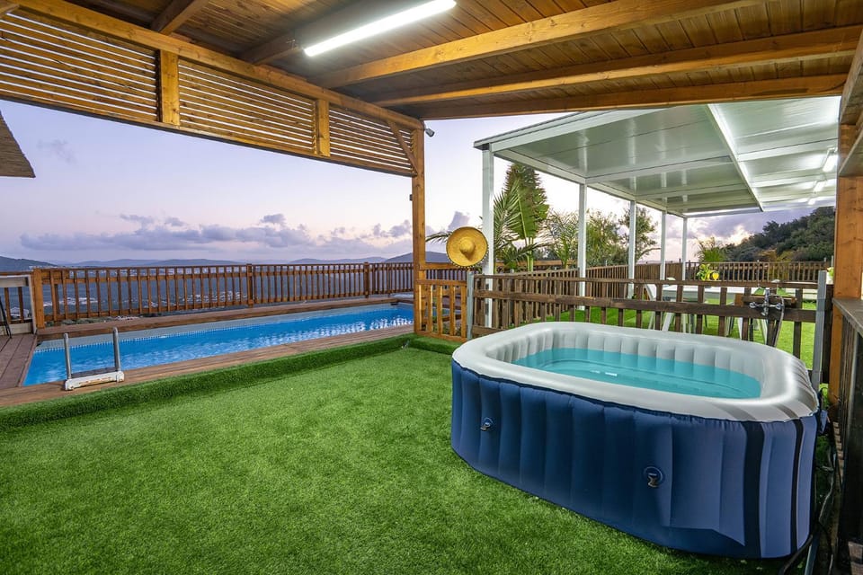 Pool view, Swimming pool