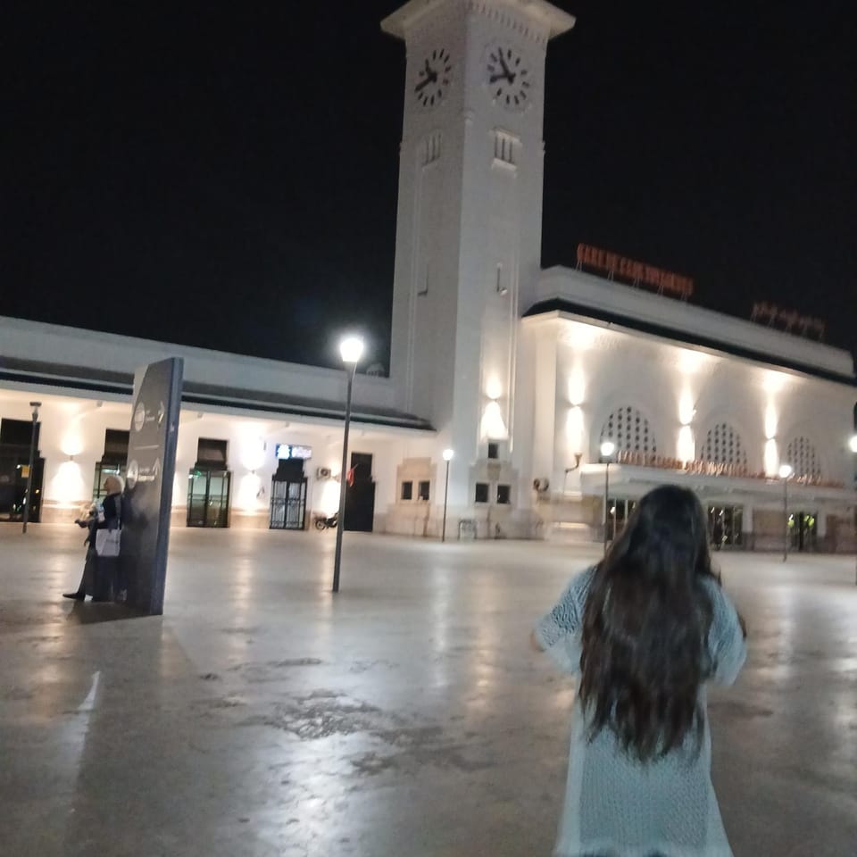 Night, Location