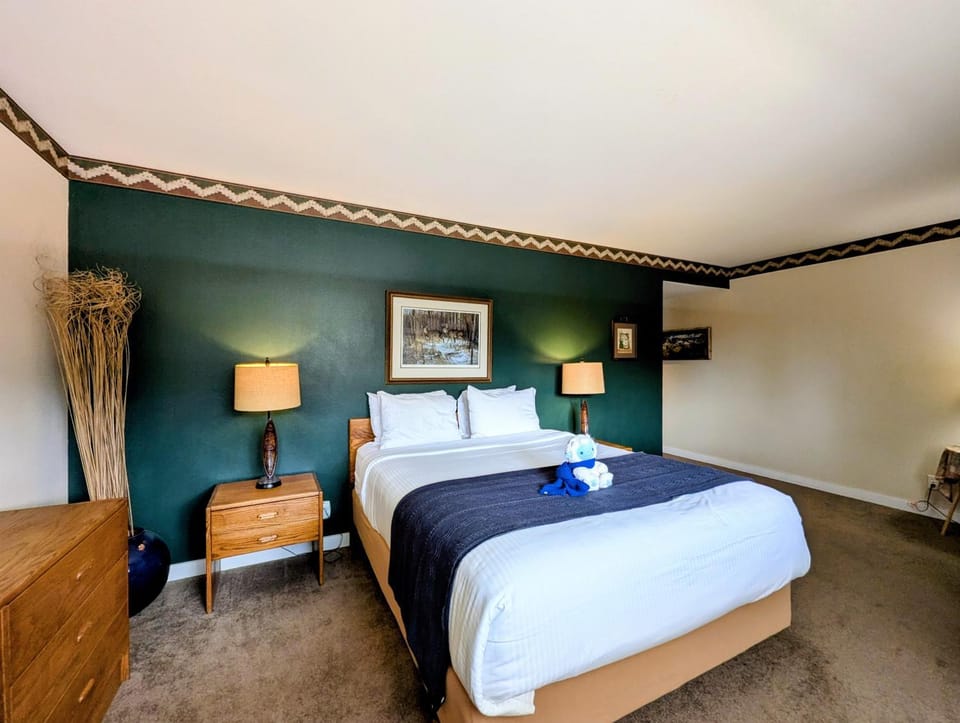 Bed, Bedroom, furniture