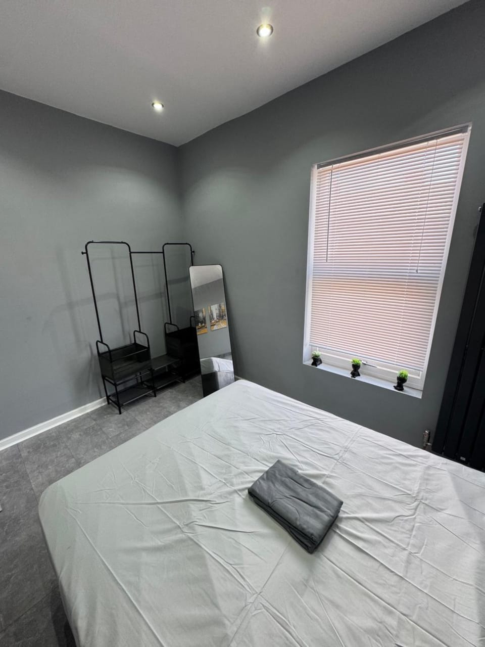 Bed, Photo of the whole room, Bedroom, towels, wardrobe