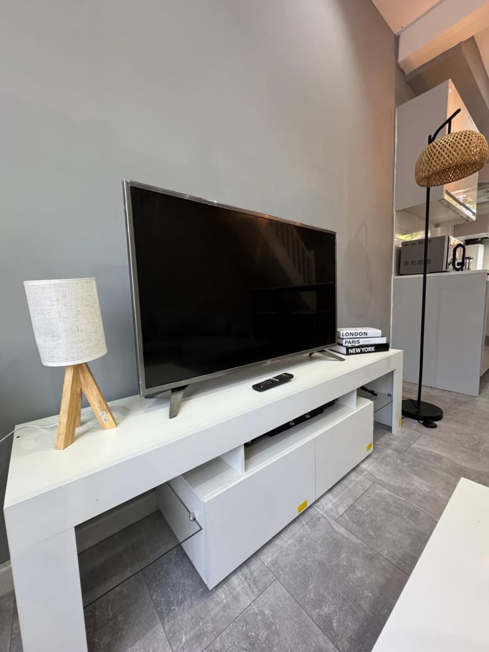 Communal lounge/ TV room, TV and multimedia, Evening entertainment