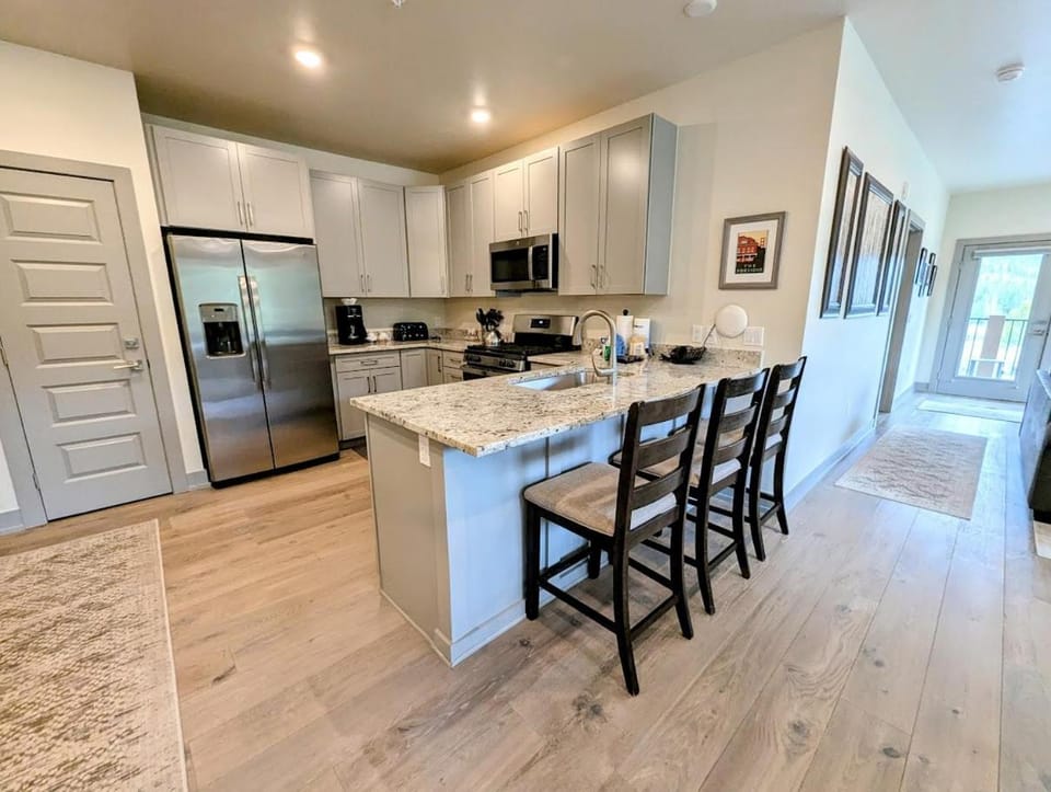 Clearwater Lofts Bldg 3 201 by SummitCove Lodging in Colorado House in Keystone