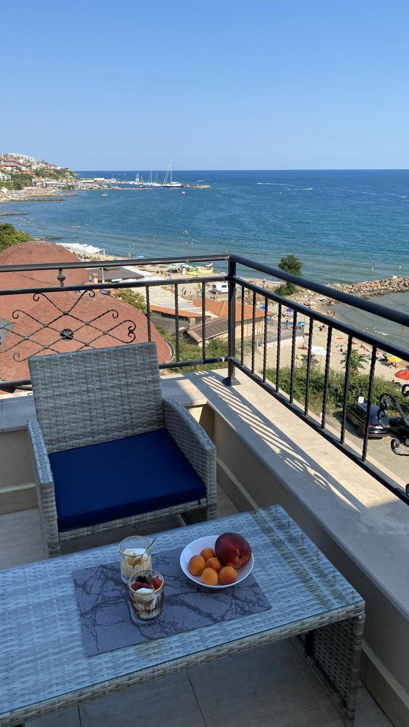 Ipanema Beach - luxury first line - sea view Apartment in Burgas Province