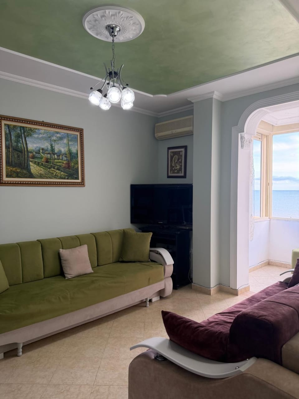 Living room, Sea view