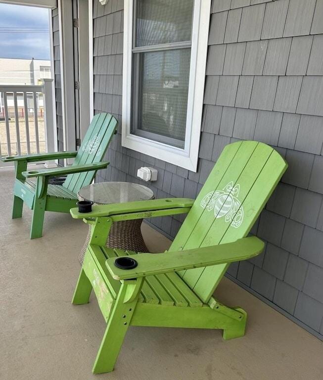 Penthouse on the beach - penthouse balcony and ocean views bay breeze sleeps 8 comfortably Apartment in Seaside Park