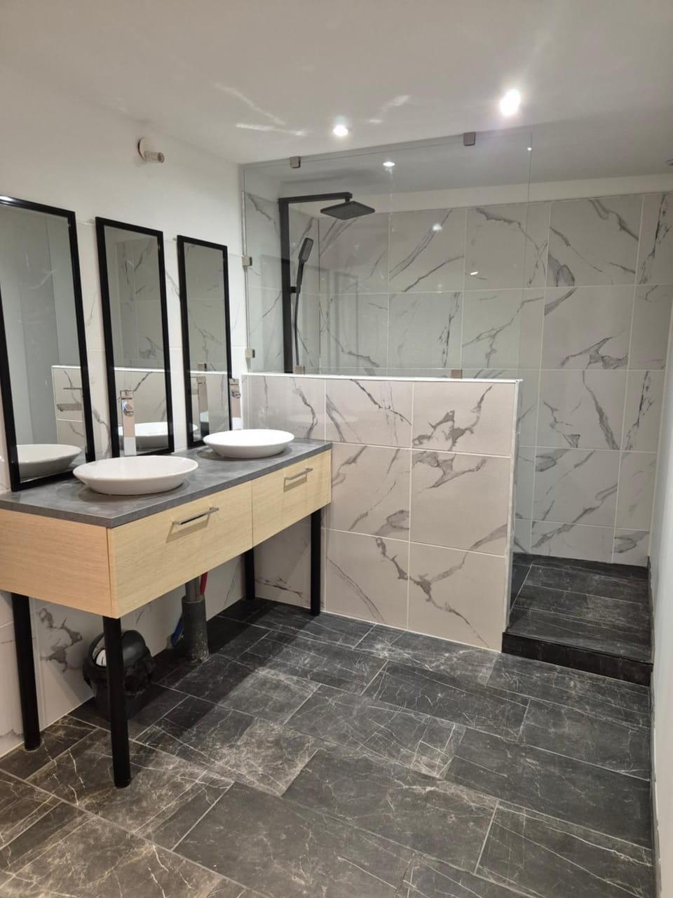 Shower, Bathroom