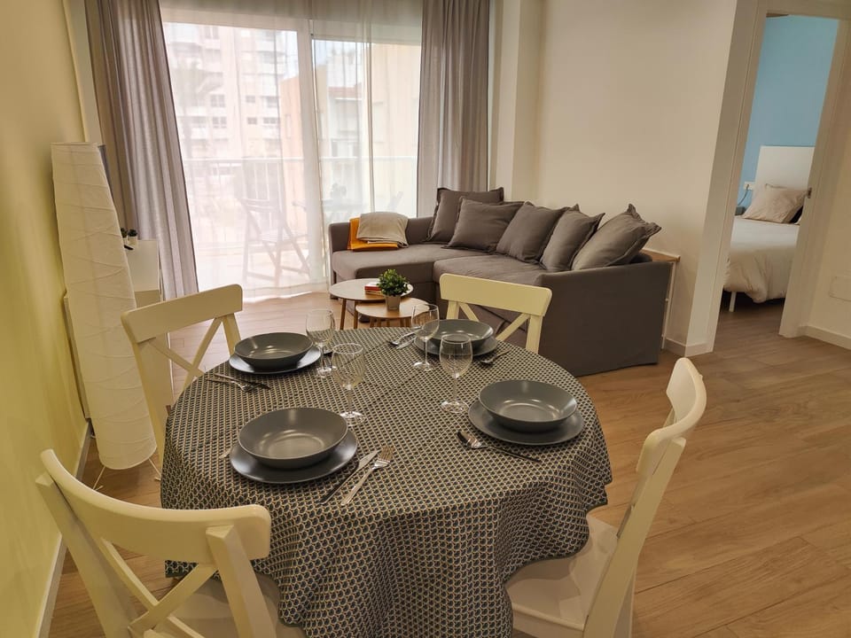 Living room, Dining area