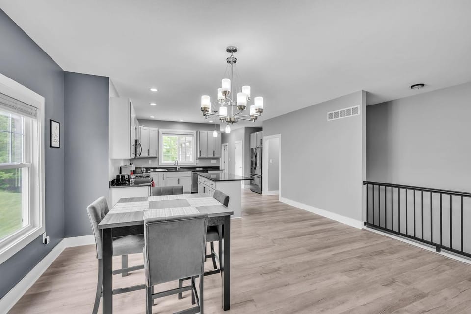 Pet-Friendly Getaway with Golf & Private Patio Retreat home House in South Bend