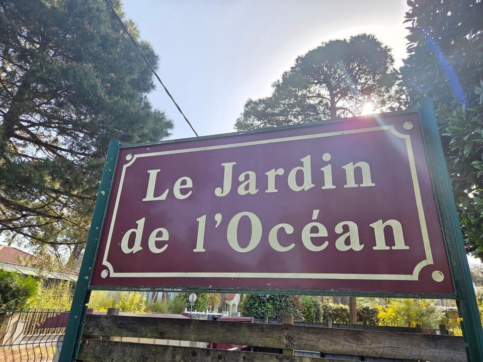 Appartement confortable avec jardin privatif, proche plage, idéal pour couple - FR-1-364-184 Apartment in Pays de la Loire