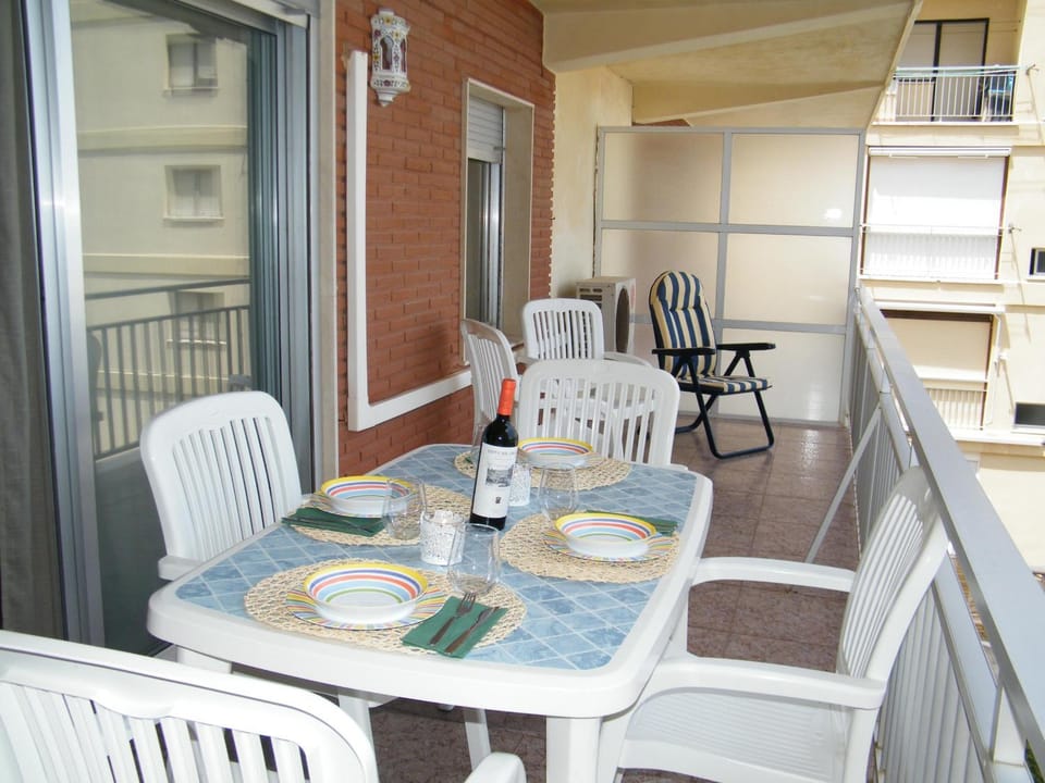 Playa de Gandía, primera línea frontal al mar 3 dormitorios A-A EXCLUSIVO FAMILIAS - ES-314-36 Apartment in Safor