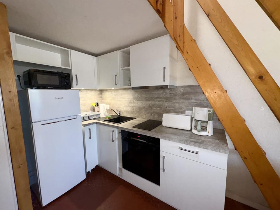 Maison de vacances près de la forêt pour 4 pers avec parking - FR-1-323-581 House in Saint-Jean-de-Monts