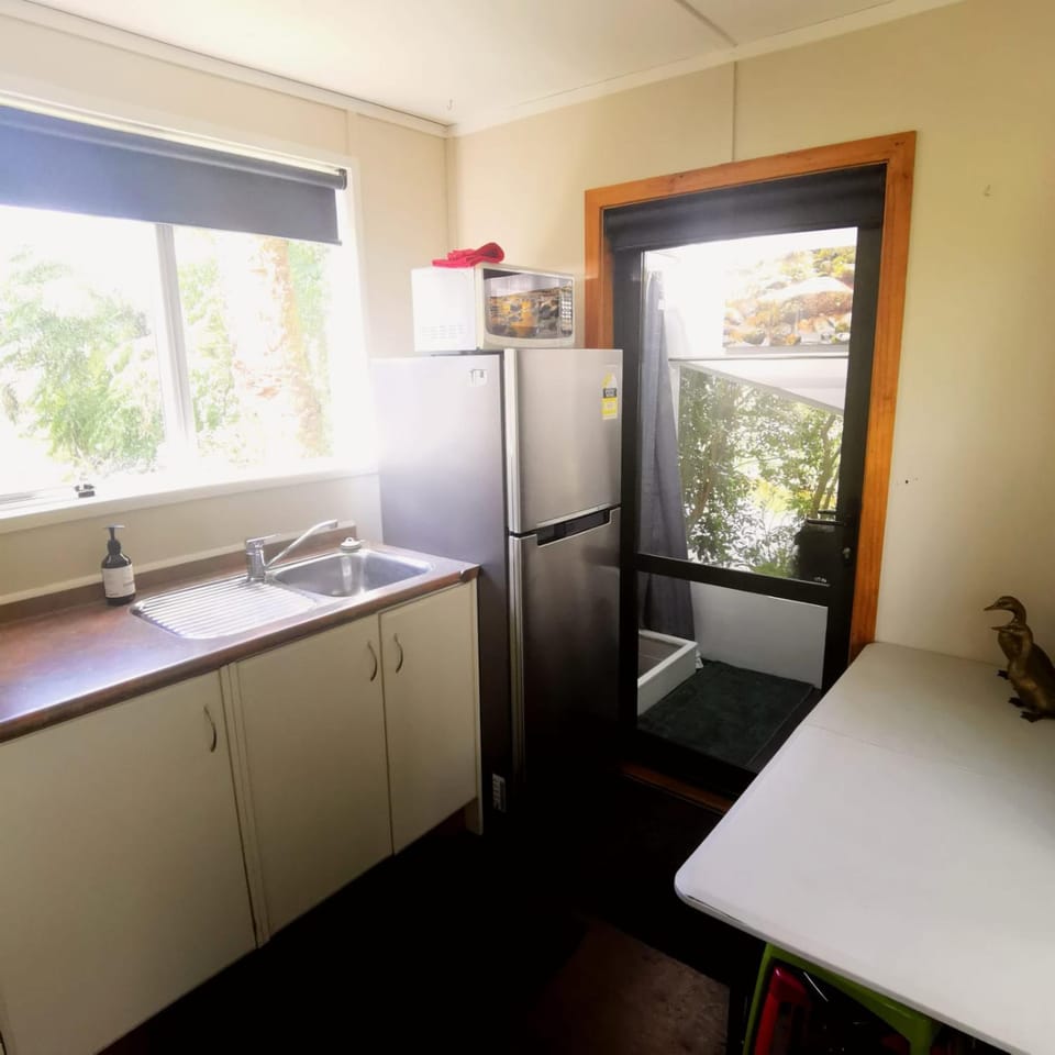Back to Basics Accommodation House in Bay Of Plenty