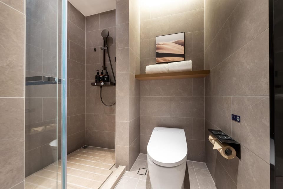 Atour Hotel Baofeng Road Tongji Medical College Hotel in Wuhan