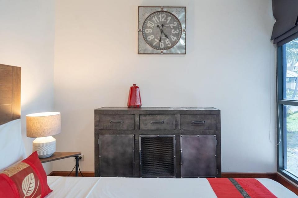 Beautiful 2BR Lakeview Apartment in Laguna Apartment in Choeng Thale