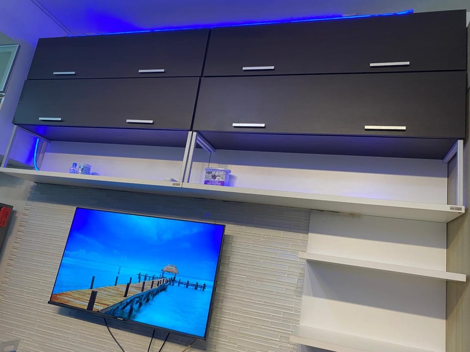Communal lounge/ TV room, TV and multimedia