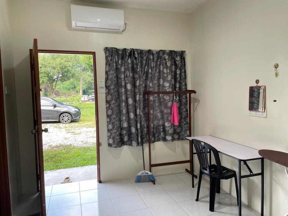 Motel Santai Bandar Pekan Motel in Pahang, Malaysia